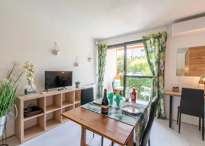 Les Flamants Roses - Studio Avec Balcon *