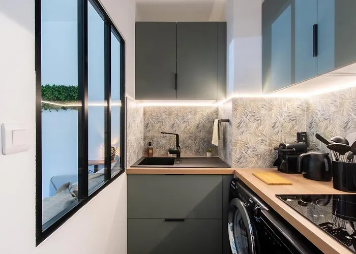 Les Flamants Roses - Studio Avec Balcon *